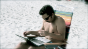 beach_laptop_2_thumb